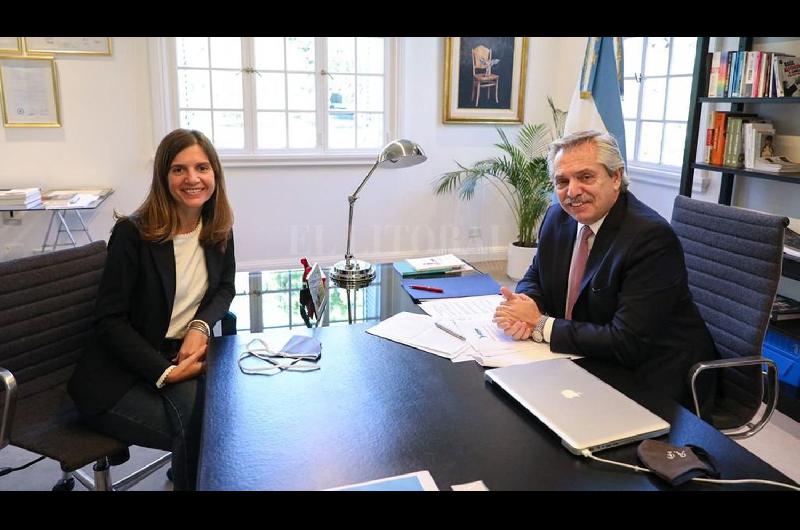 Alberto Fernaacutendez designoacute a Mariacutea Fernanda Raverta como nueva titular de la Anses