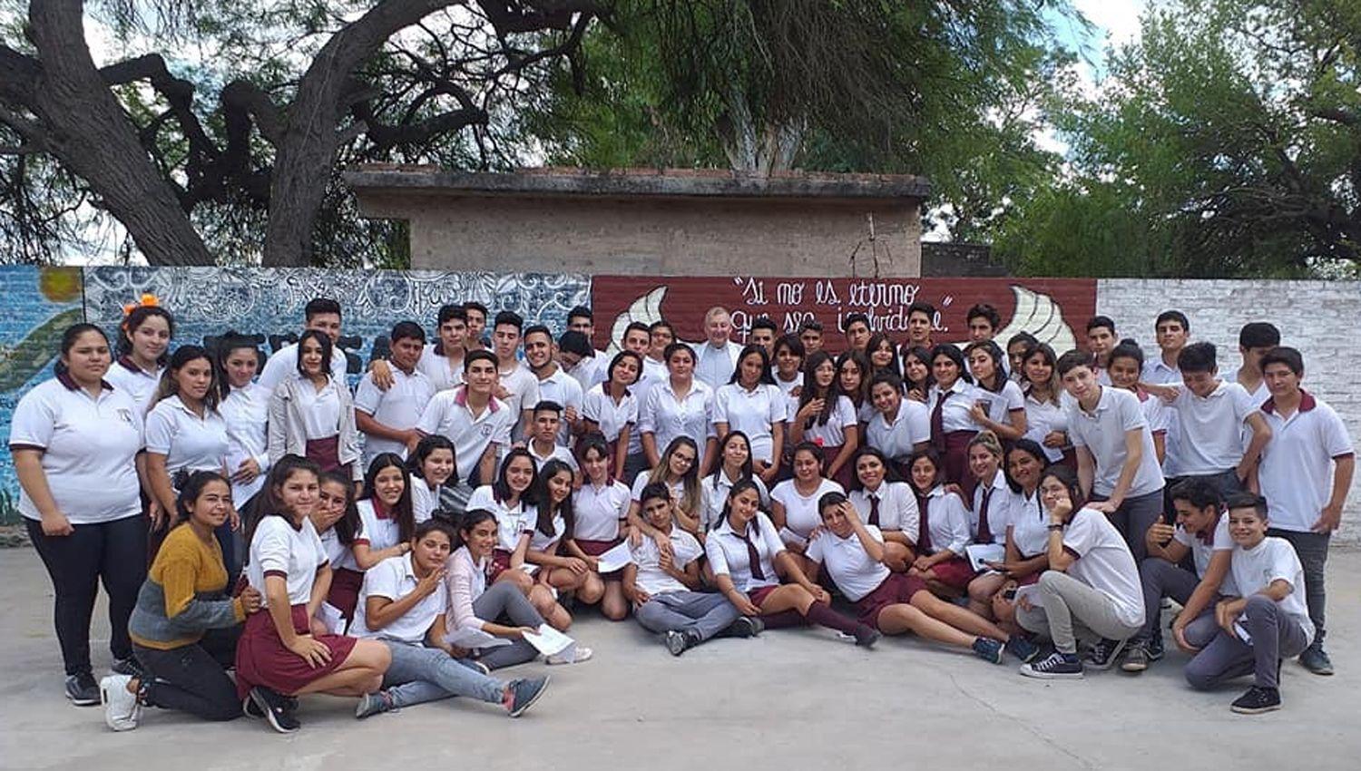 El Instituto LL-41 de Los Nuacutentildeez celebra 30 antildeos de vida institucional