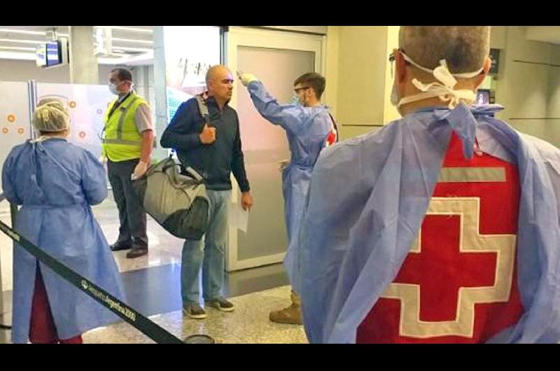 Cruz Roja Argentina despliega todos sus protocolos para dar batalla en la lucha al coronavirus en el paiacutes