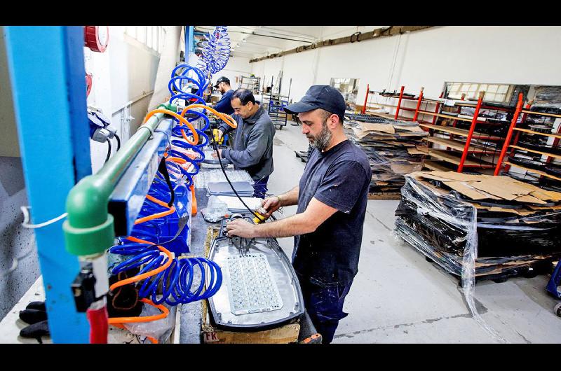 MAYO El Gobierno no confirmó si el beneficio se mantendr� el próximo mes para abonar parte de sueldos de mayo
