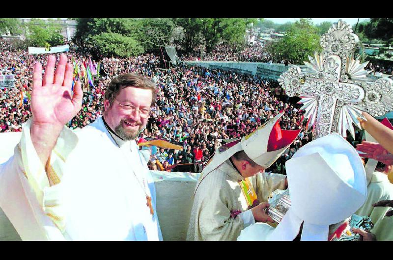 HISTORIA El padre Sigmund se dedicó a estudiar la historia del Señor de los Milagros de Mailín y es muy recordado por su misión como rector del santuario
