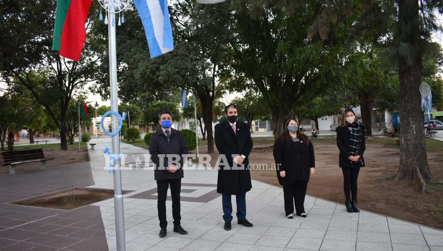 Jornada especial y reducida por el 25 de Mayo en Friacuteas