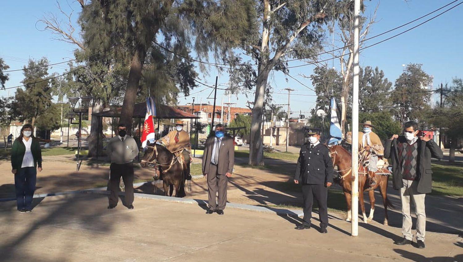 Nueva Esperanza celebroacute el 25 de Mayo con un acto virtual