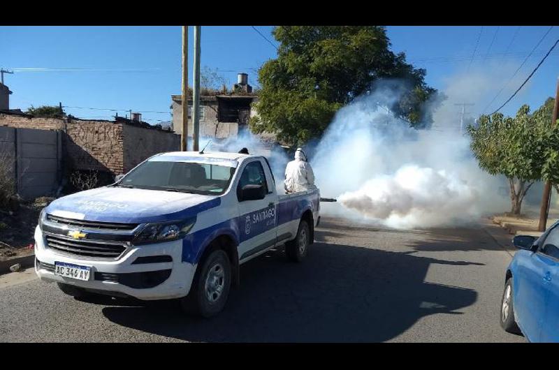 La Municipalidad reforzoacute la fumigacioacuten en el barrio San Martiacuten