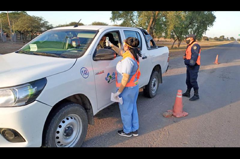 PREVENCIÓN En todos los accesos se toma la temperatura
