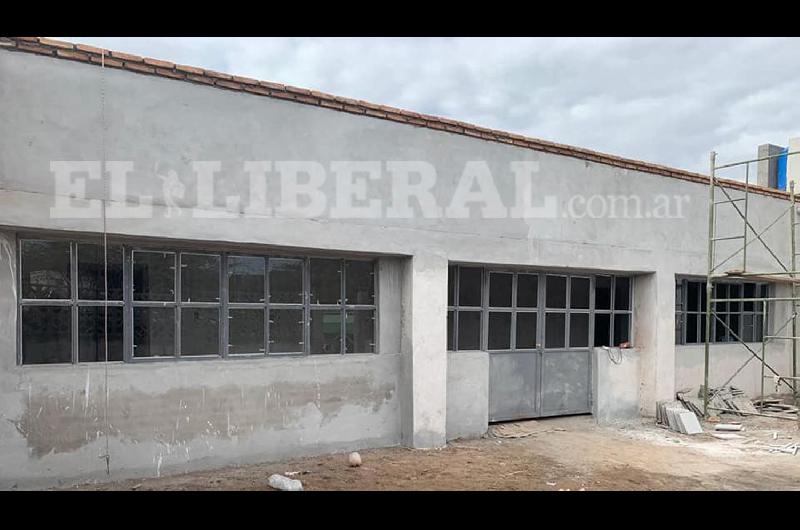 La comunidad educativa de Las Juntas proacutexima a cumplir el suentildeo de la nueva escuela