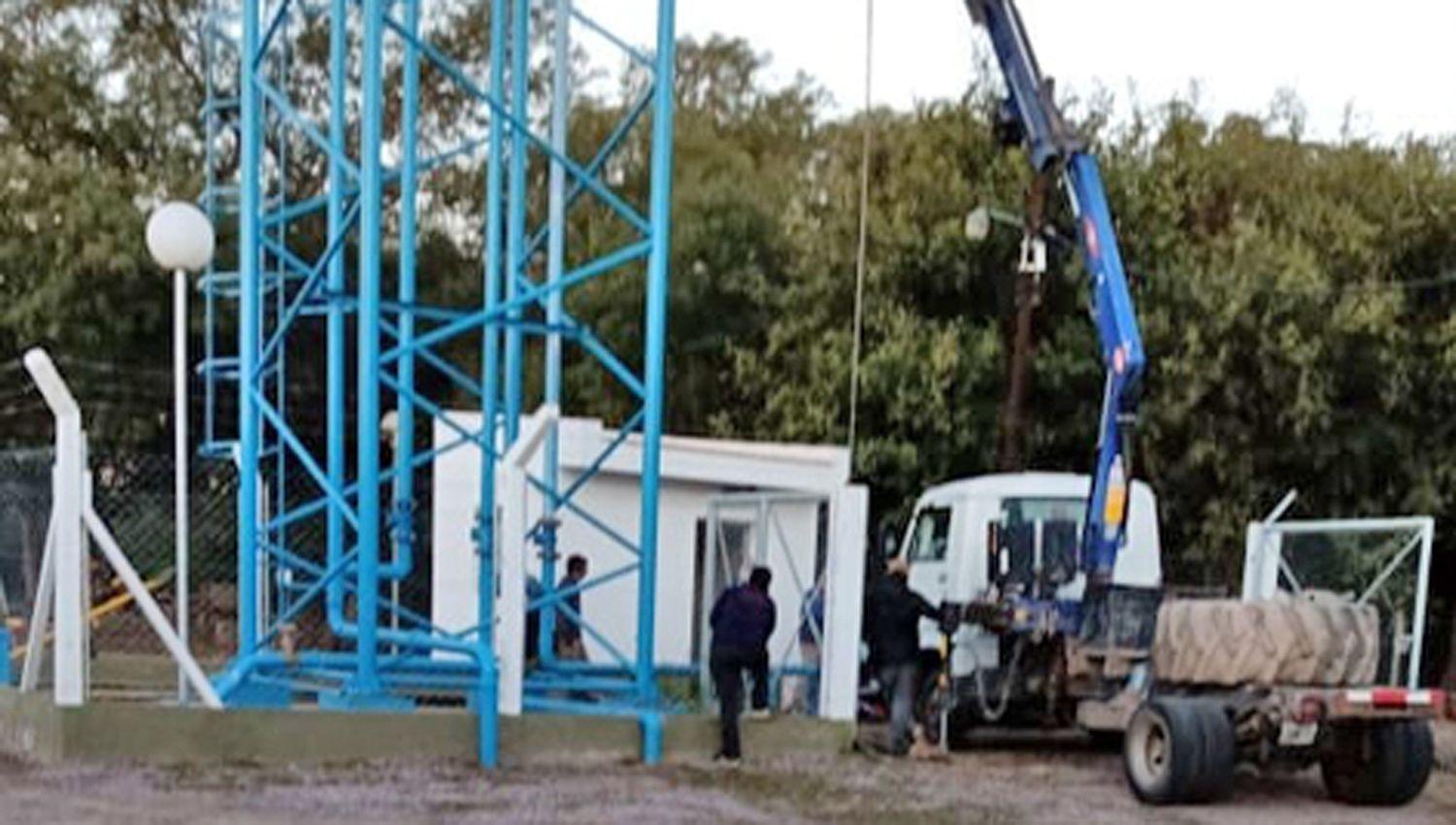 Reponen bomba de agua sumergible en la planta potabilizadora de Manogasta