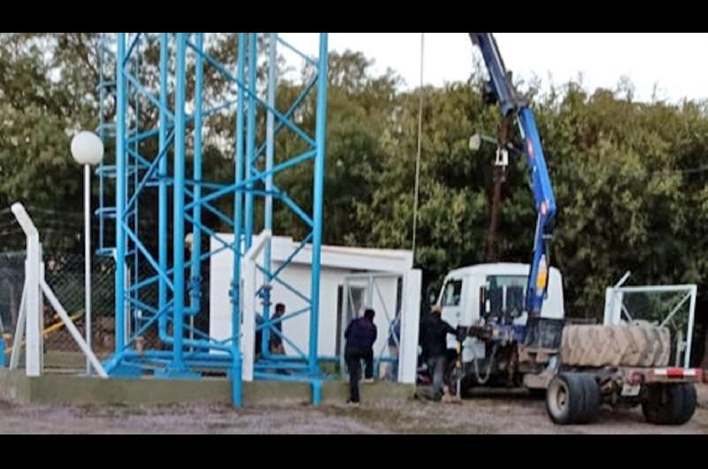 Reponen bomba de agua sumergible en la planta potabilizadora de Manogasta