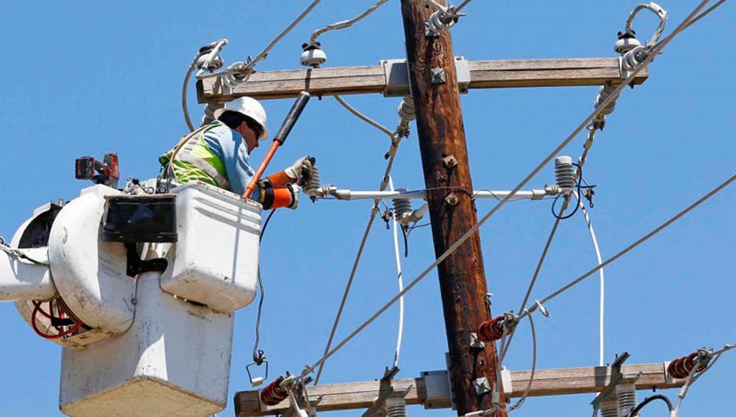 Habraacute cortes de Servicio Eleacutectrico por mejoras