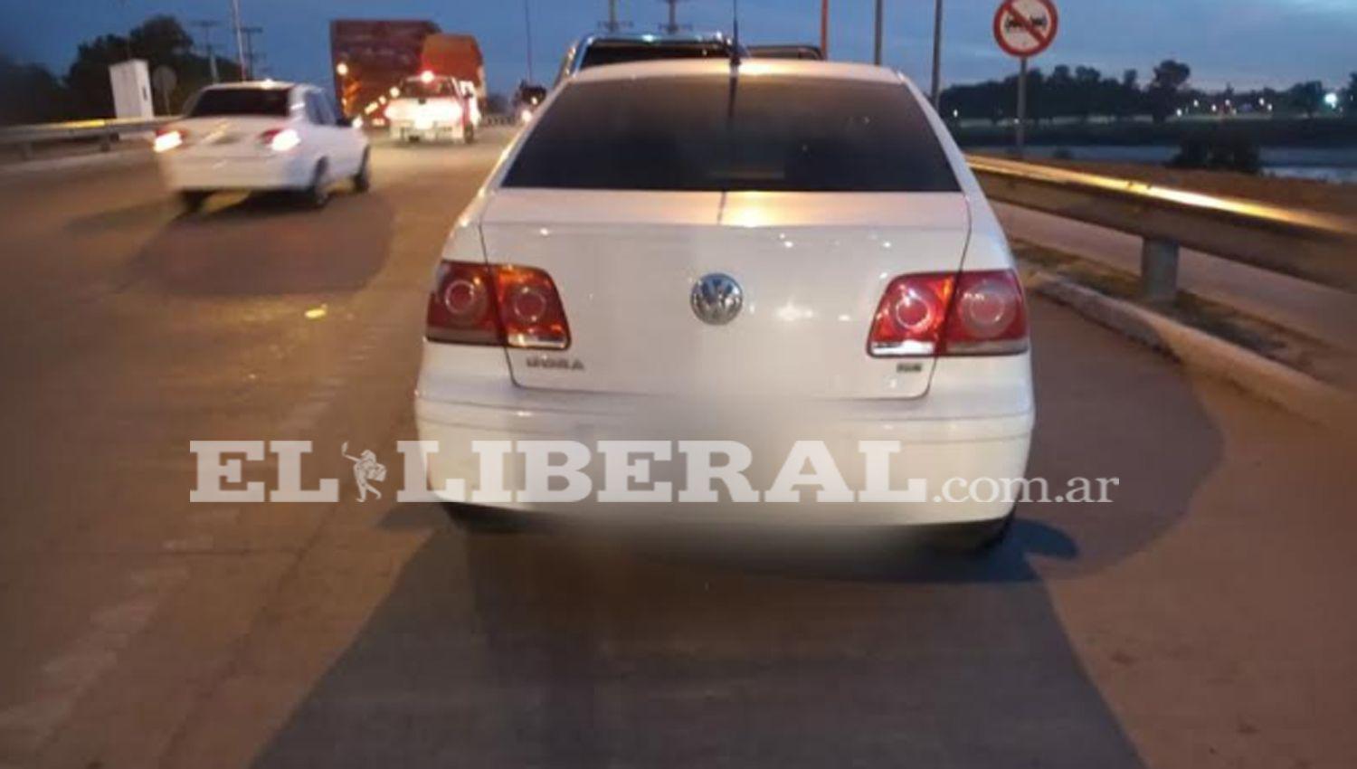 Detienen a un automovilista que evadioacute un control policial