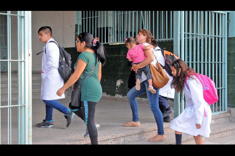 DESAFÍO
La vuelta a
clases ser�
como volver
a empezar ya
que habr� que
romper la rutina
establecida
durante la
cuarentena