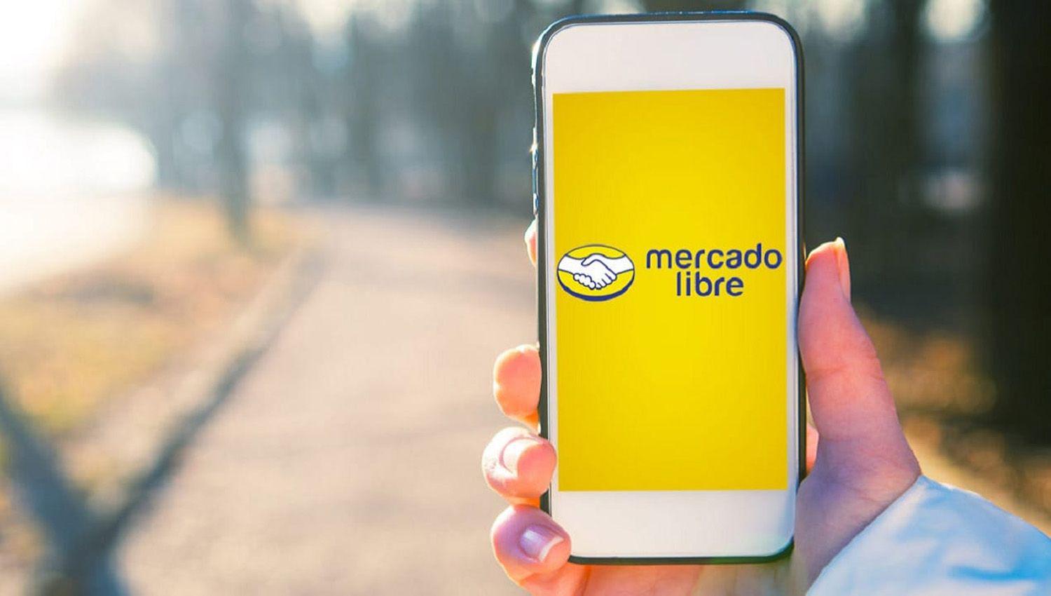 La accioacuten de MercadoLibre supera los US1000 por primera vez