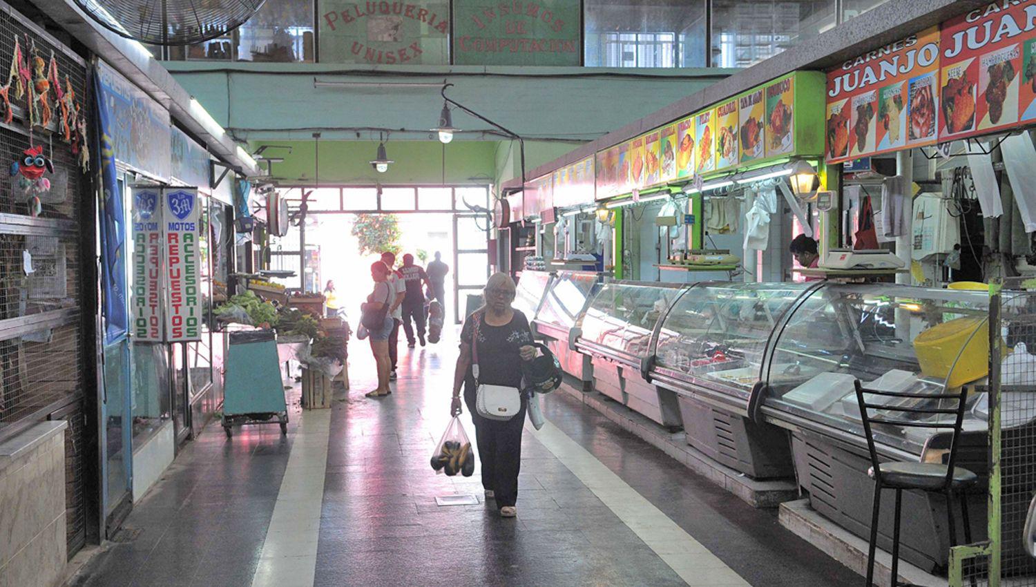 La falta de circulación golpeó al paseo comercial m�s popular de la ciudad