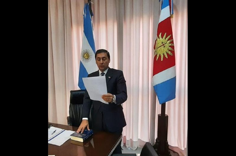 Silva Neder juroacute como vicepresidente 1deg del Parlamento del NOA