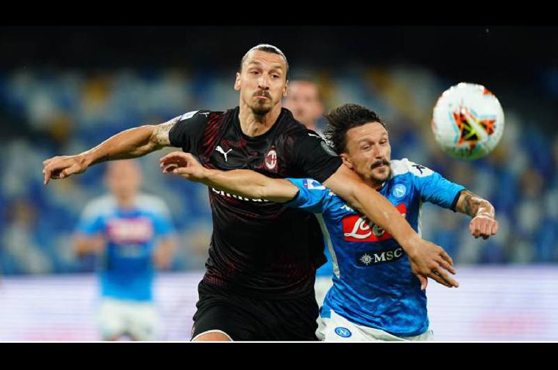 Napoli y Milan empataron un partidazo en el San Paolo