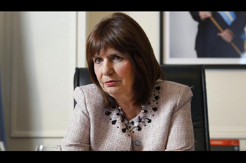 Patricia Bullrich le respondioacute a Alberto Fernaacutendez