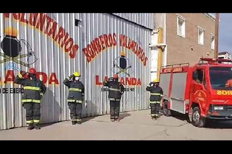 Agredieron a Bomberos bandentildeos