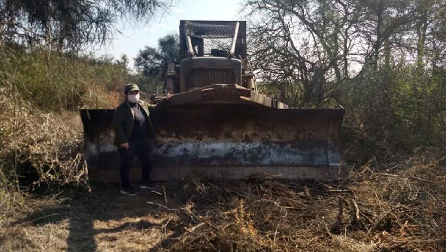 Secuestraron maquinaria pesada que llevaba maacutes de mil hectaacutereas de desmonte ilegal