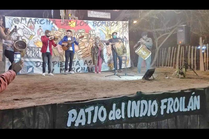 Llamó la atención observar ayer el patio del Indio Froil�n desierto en el día de la tradicional vigilia