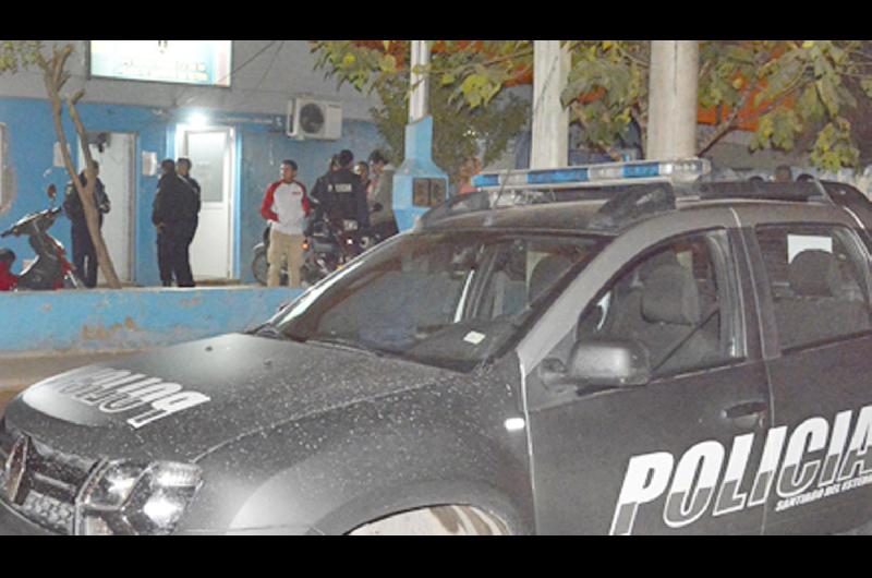 La policía habría informado anoche que sus efectivos recibir�n
la denuncia a domicilio tomando los recaudos sanitarios