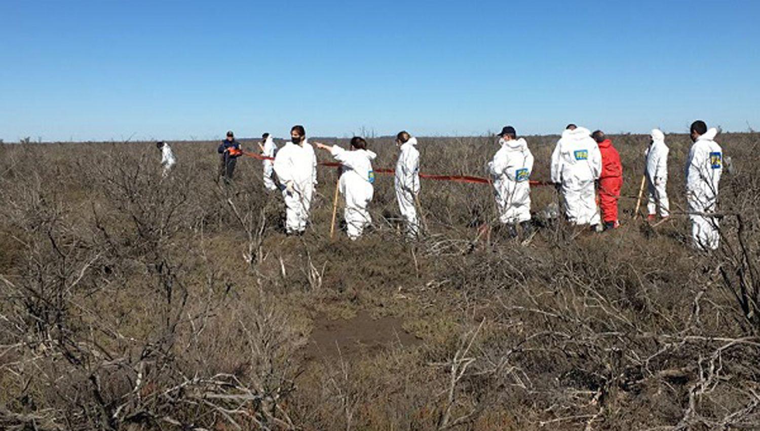 Hallan medias y restos de telas en un nuevo rastrillaje que busca dar con Facundo Astudillo Castro