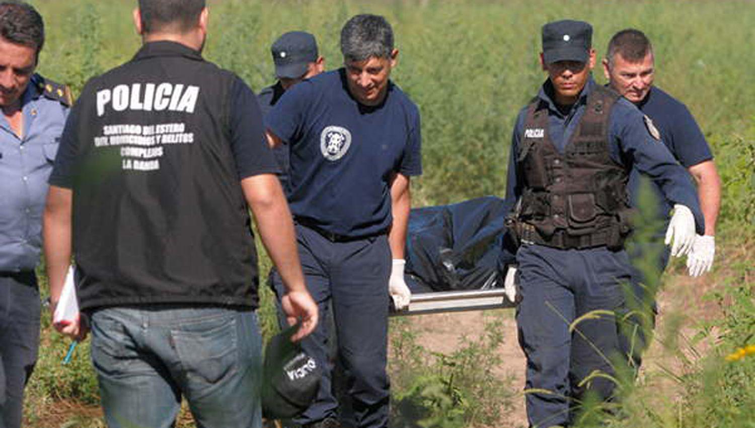 Hallan el cadaacutever de un joven con maacutes de cinco heridas en el cuerpo