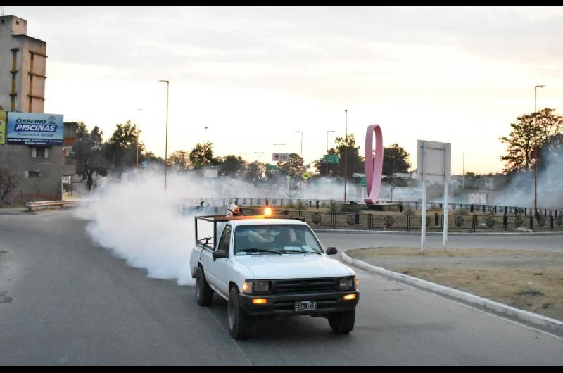 La Municipalidad avanzoacute con las fumigaciones hacia el sector norte