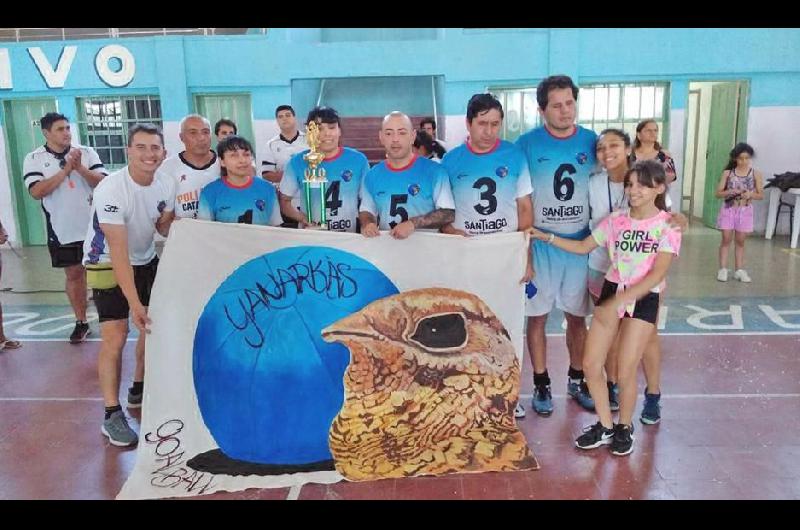 VIDEO  El emocionante regalo de un profesor a sus alumnos no videntes