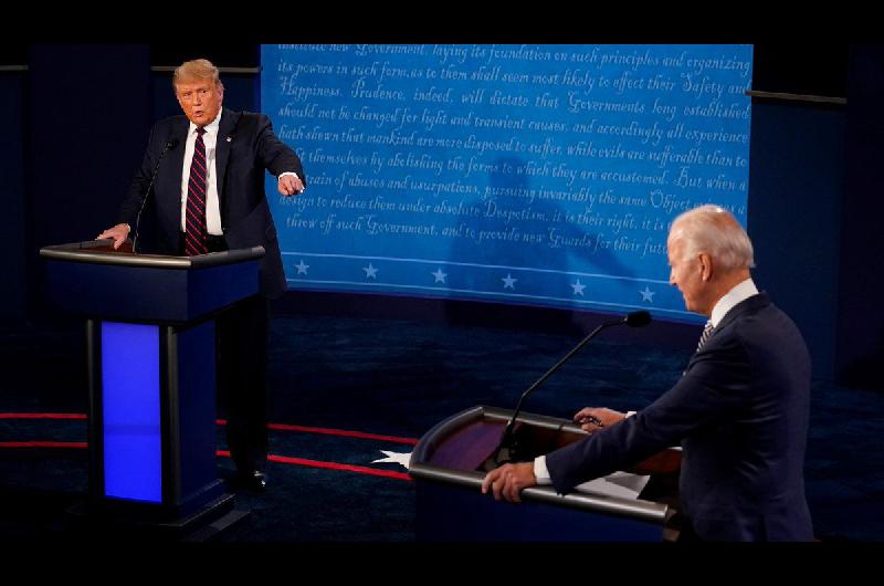 Trump calificoacute el debate presidencial en EEUU de divertido y Biden lo acusoacute de ser una verguumlenza