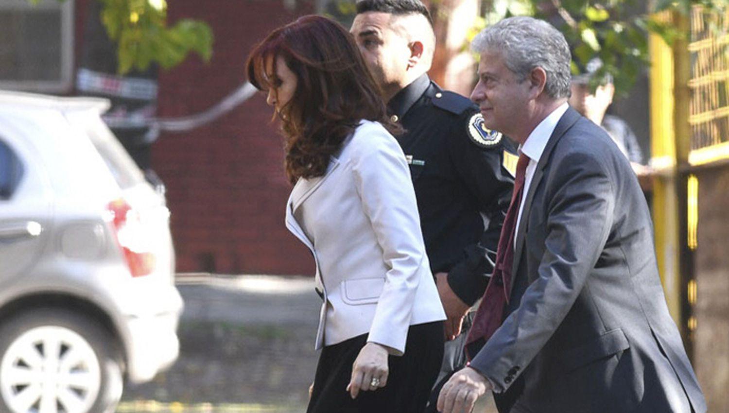 Casación rechazó el planteo de Carlos Beraldi defensor de CFK