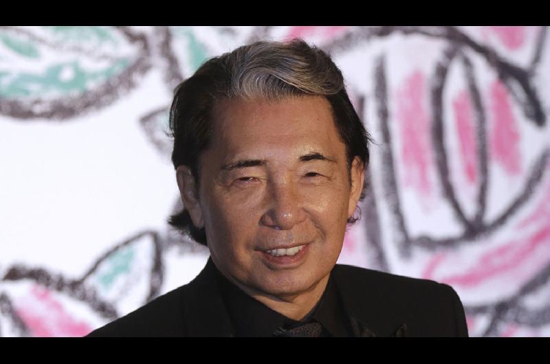 Fallecioacute por coronavirus el disentildeador japoneacutes Kenzo Takada