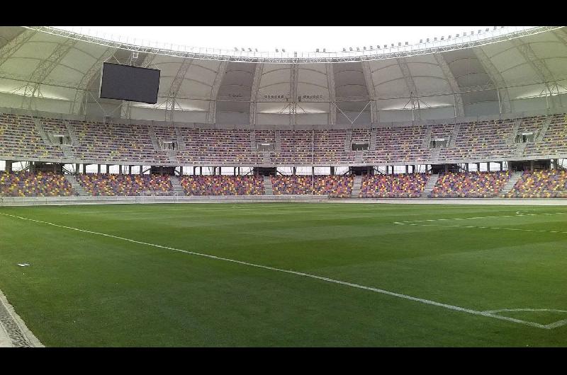 La Argentina podriacutea recibir a Paraguay en el Estadio Uacutenico de Santiago del Estero