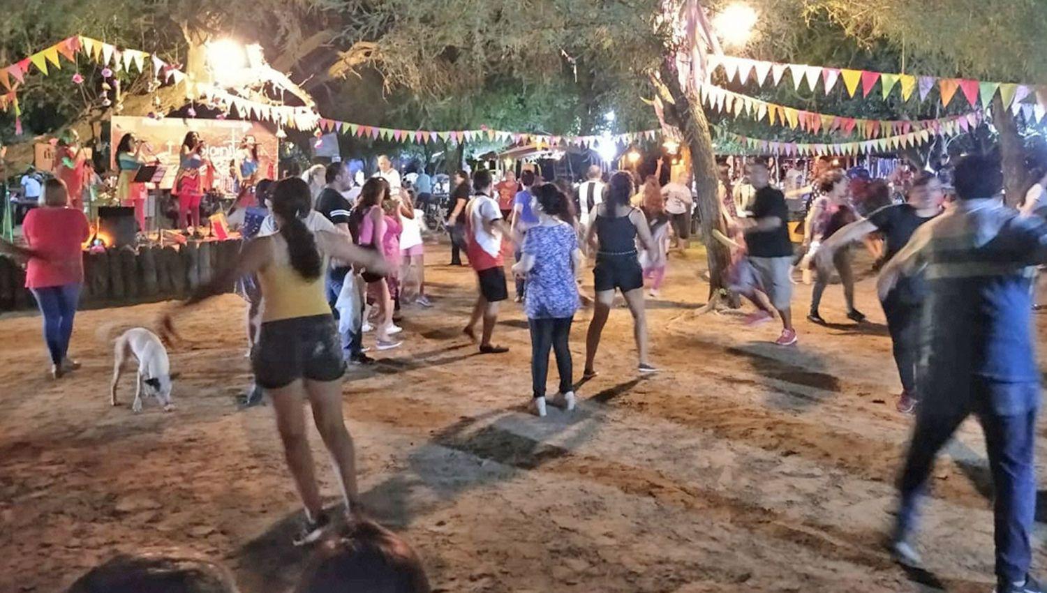 La pandemia obligó a suspender las reuniones festivas de los sbados
