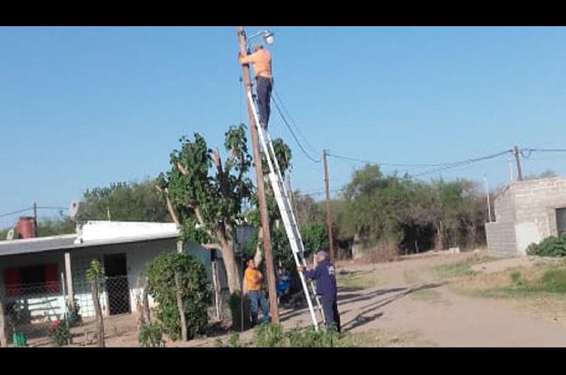 En la localidad de Lavalle se concretoacute la ampliacioacuten del alumbrado puacuteblico