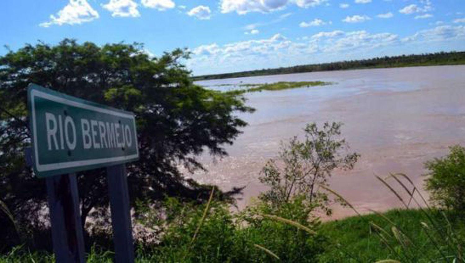 Un joven de 23 antildeos murioacute ahogado al intentar ingresar nadando a su provincia