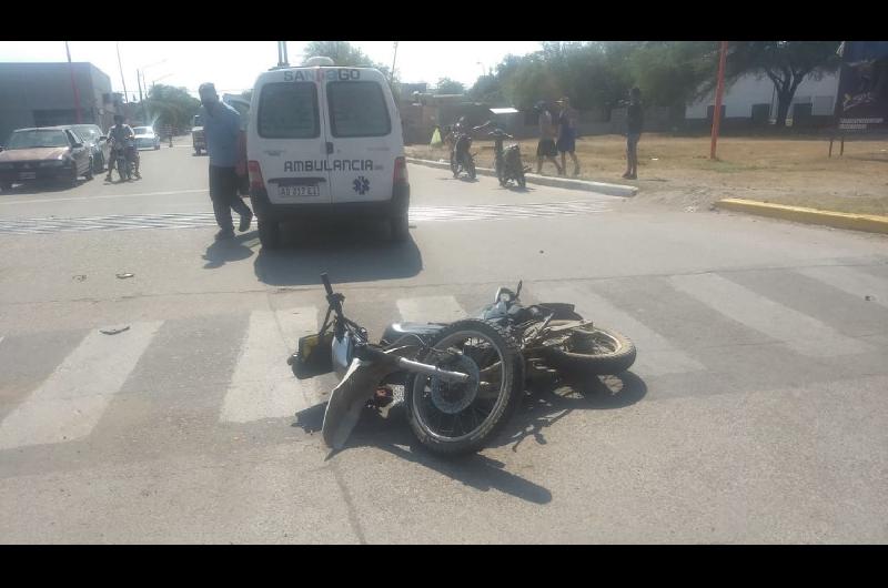 Motociclista perdioacute la vida al chocar con un auto en Friacuteas