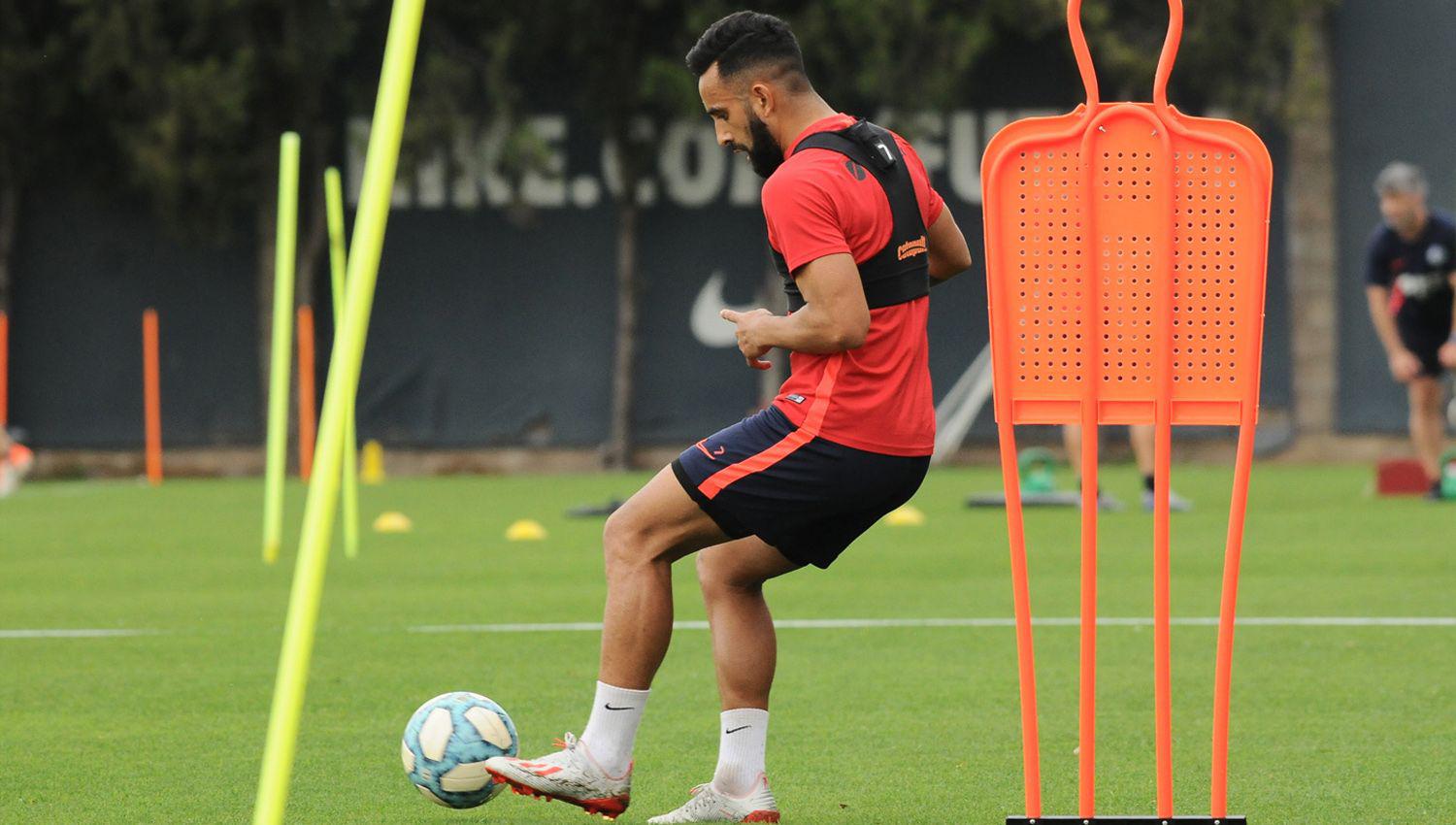 Jonathan Herrera ya no siente molestia en el gemelo izquierdo y ayer entrenó con normalidad Ahora buscar� ser titular en San Lorenzo
