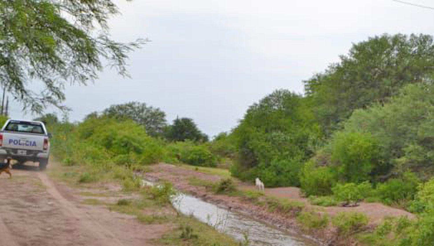 Misterio- encontraron un feacutemur y un craacuteneo cerca de un canal de riego a unos 8 km de Antildeatuya