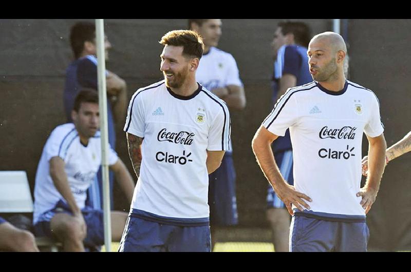 Messi despidioacute a Mascherano y Gago en las redes sociales