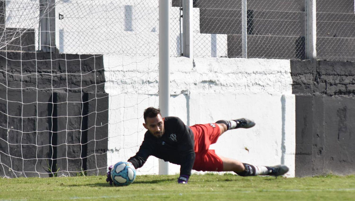 El Oso Snchez apuesta por la recuperación de Central Córdoba Y espera que la primera victoria llegue el domingo en Florencio Varela