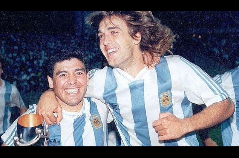 La emotiva despedida de Batistuta a Maradona- ldquoLlorando por vosrdquo