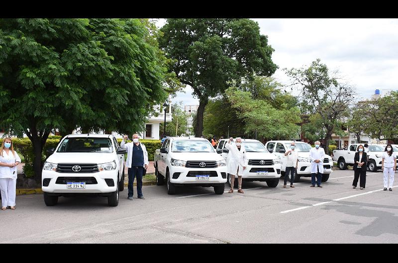 Hospitales del interior recibieron camionetas