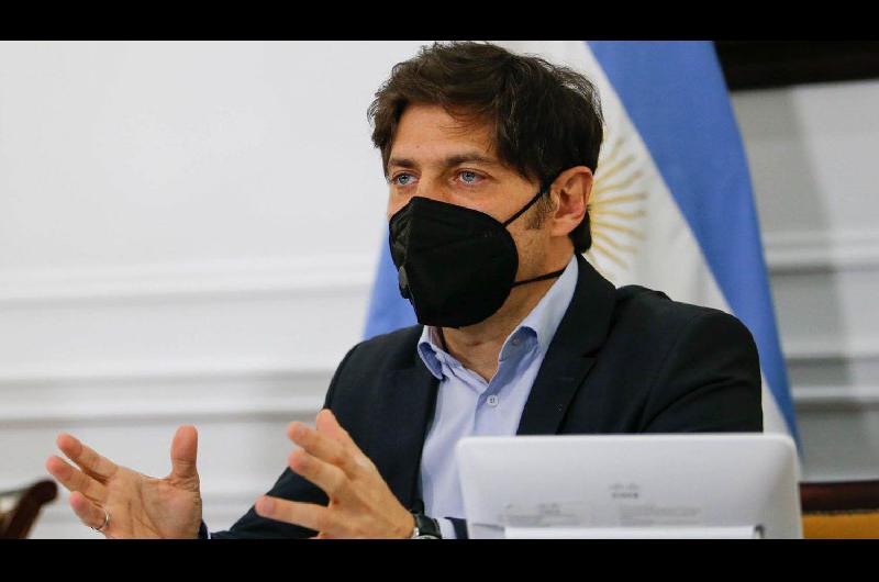 Axel Kicillof estaraacute aislado junto a su familia luego de que un colaborador diera positivo de coronavirus