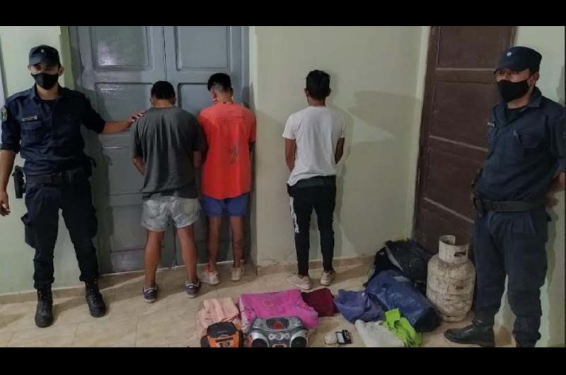 Herrera- Tres joacutevenes ingresaron a robar en una casa sin moradores