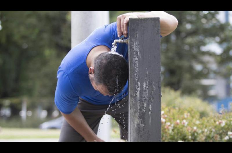 La temperatura en Santiago del Estero superoacute los 42degC