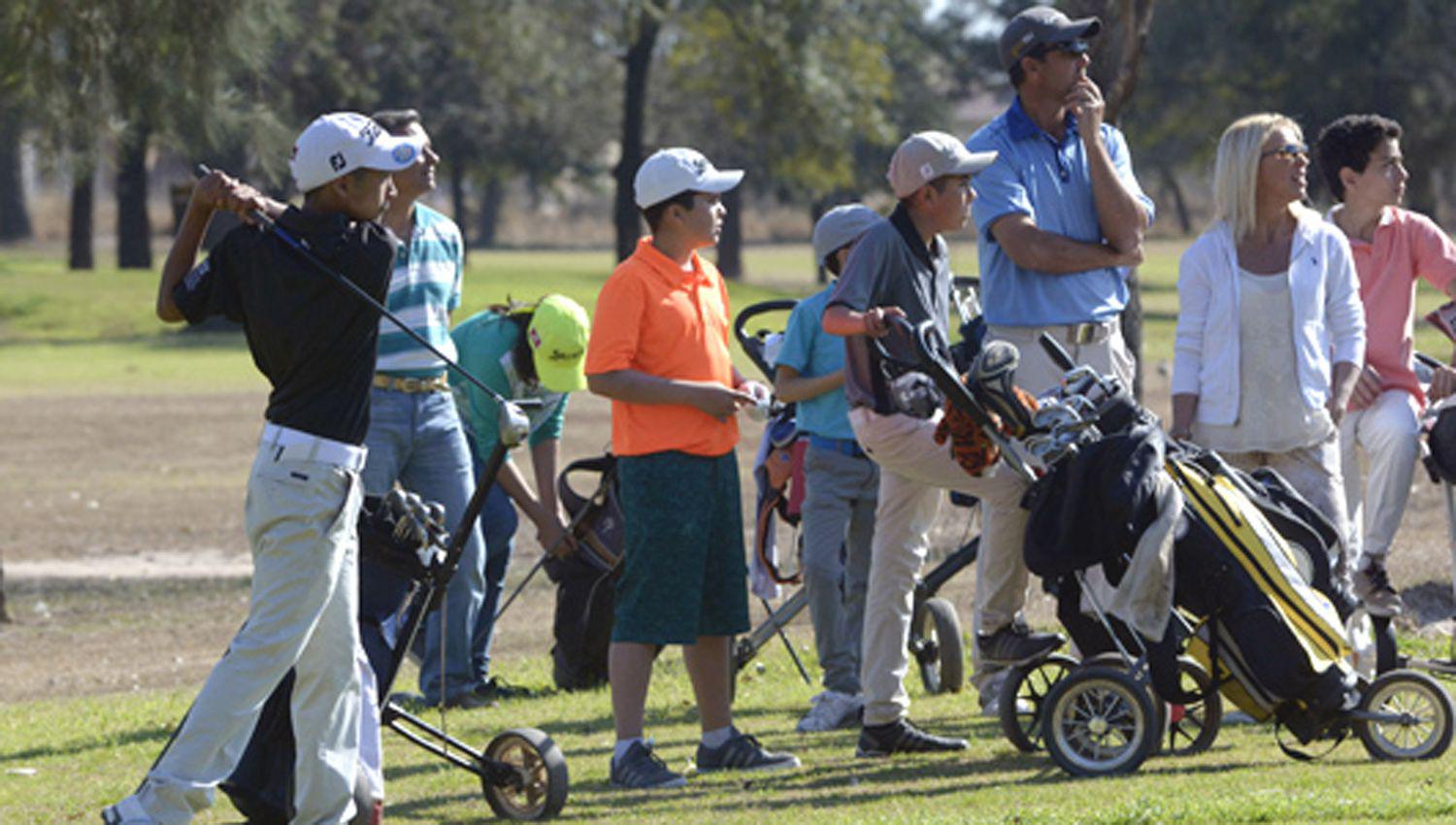 Los pequeños golfistas tendr�n acción hoy