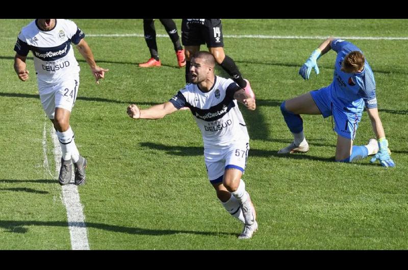 Buen triunfo de Gimnasia y Esgrima ante Coloacuten