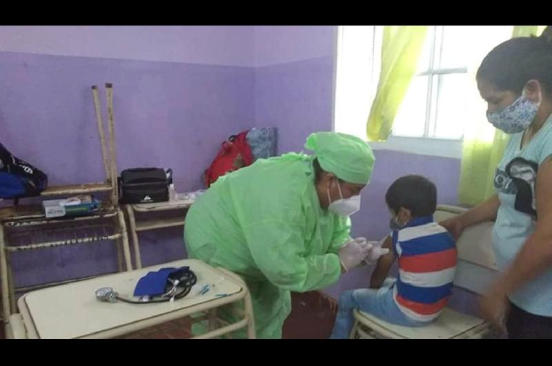 El viernes se podraacute vacunar a todos los chicos en edad escolar en el barrio Central Argentino