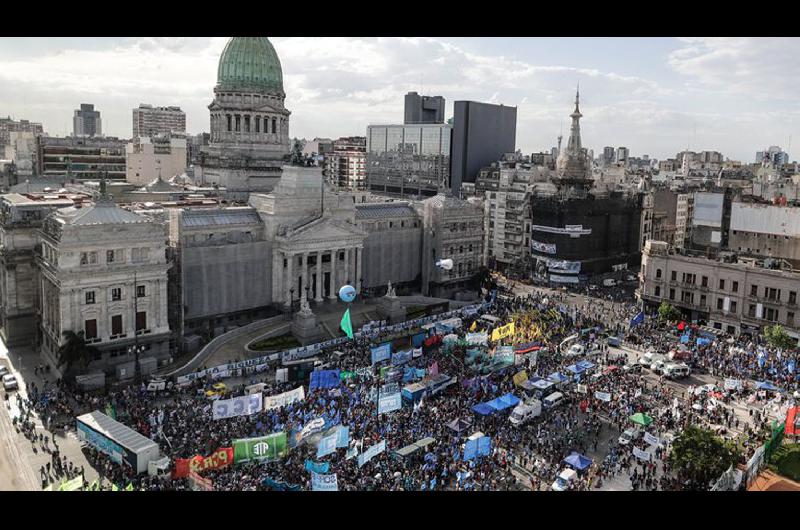 Al igual que la legalizacioacuten del aborto el proyecto de los mil diacuteas se debatiraacute el 29 de diciembre