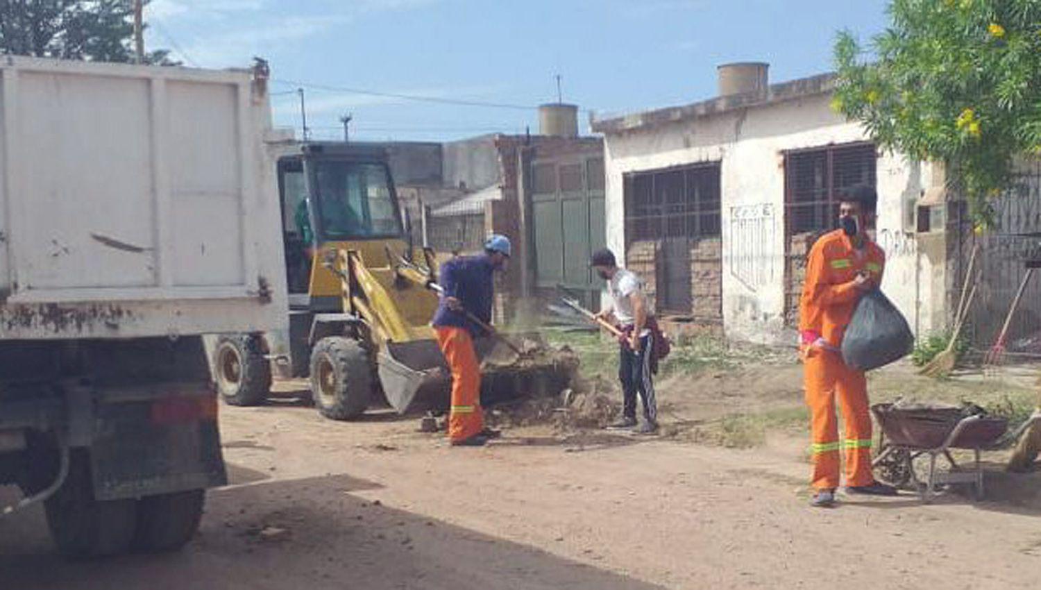 Instan a vecinos a ser partiacutecipes de la lucha contra el dengue